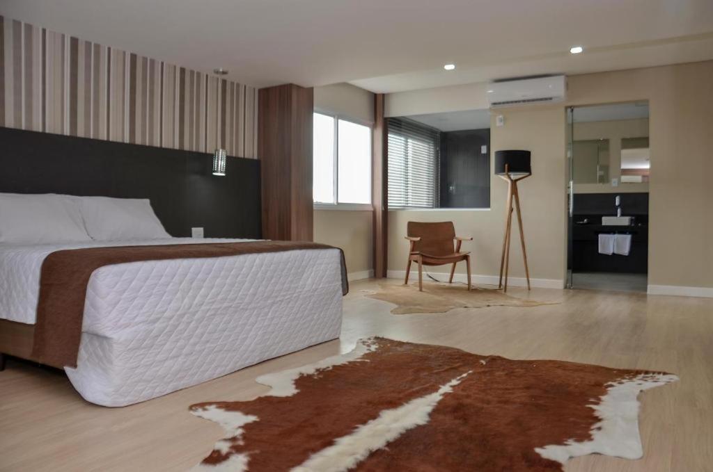 M Tower Hotel Pelotas Ngoại thất bức ảnh